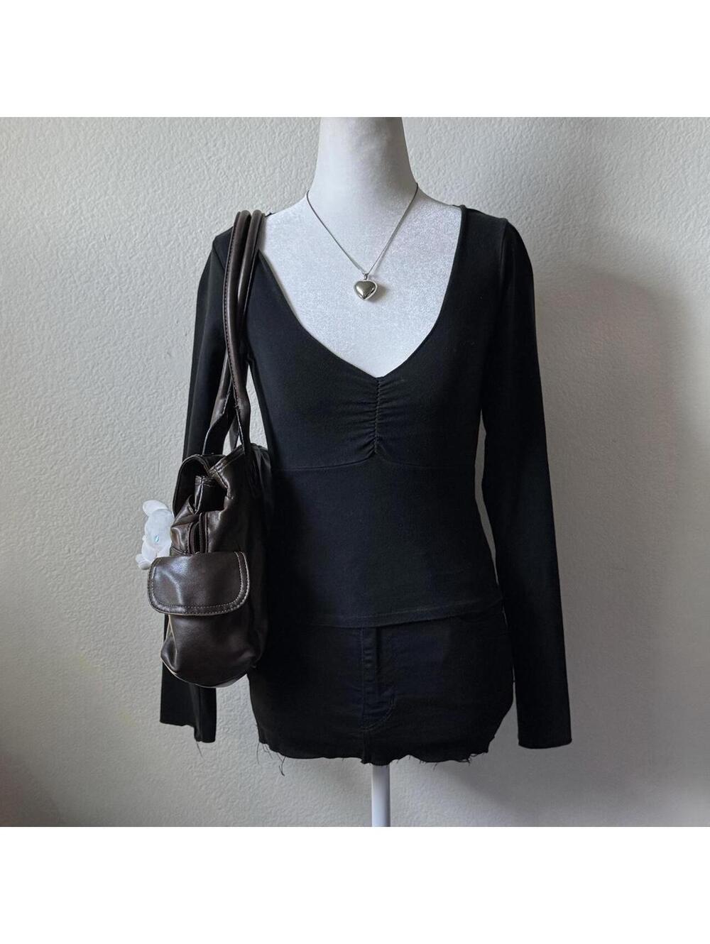 brandy melville black ruched long sleeve